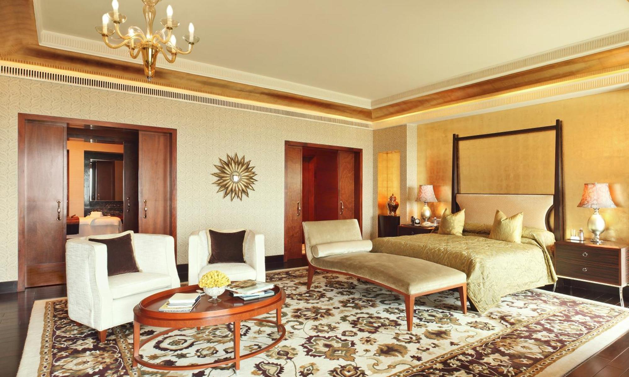The Leela Ambience Gurugram Hotel & Residences - The Luxury Urban Sanctuary Гургаон Экстерьер фото A bedroom at the Taj Mahal Palace