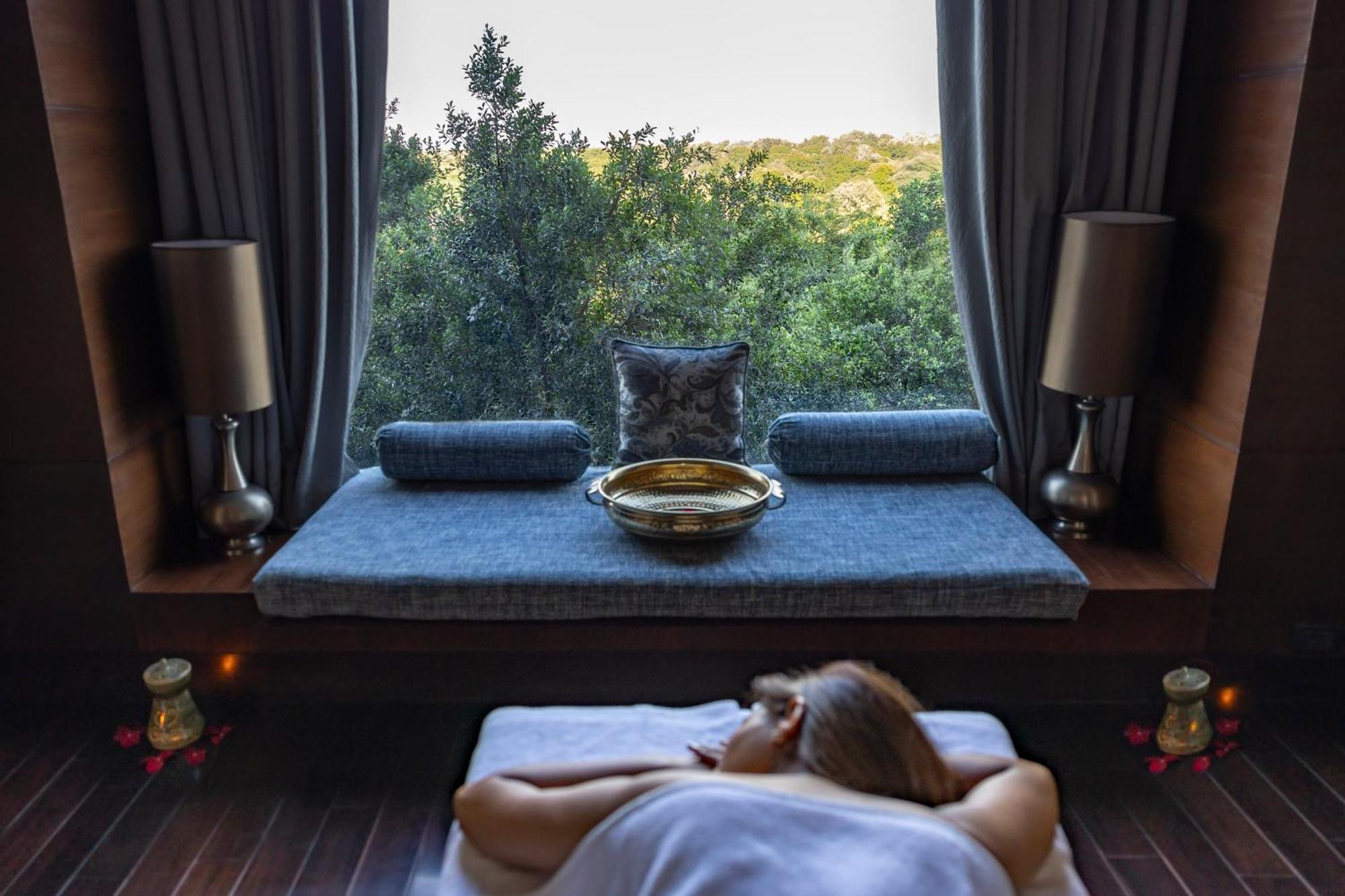 The Leela Ambience Gurugram Hotel & Residences - The Luxury Urban Sanctuary Гургаон Экстерьер фото Spa at The Westin Athens