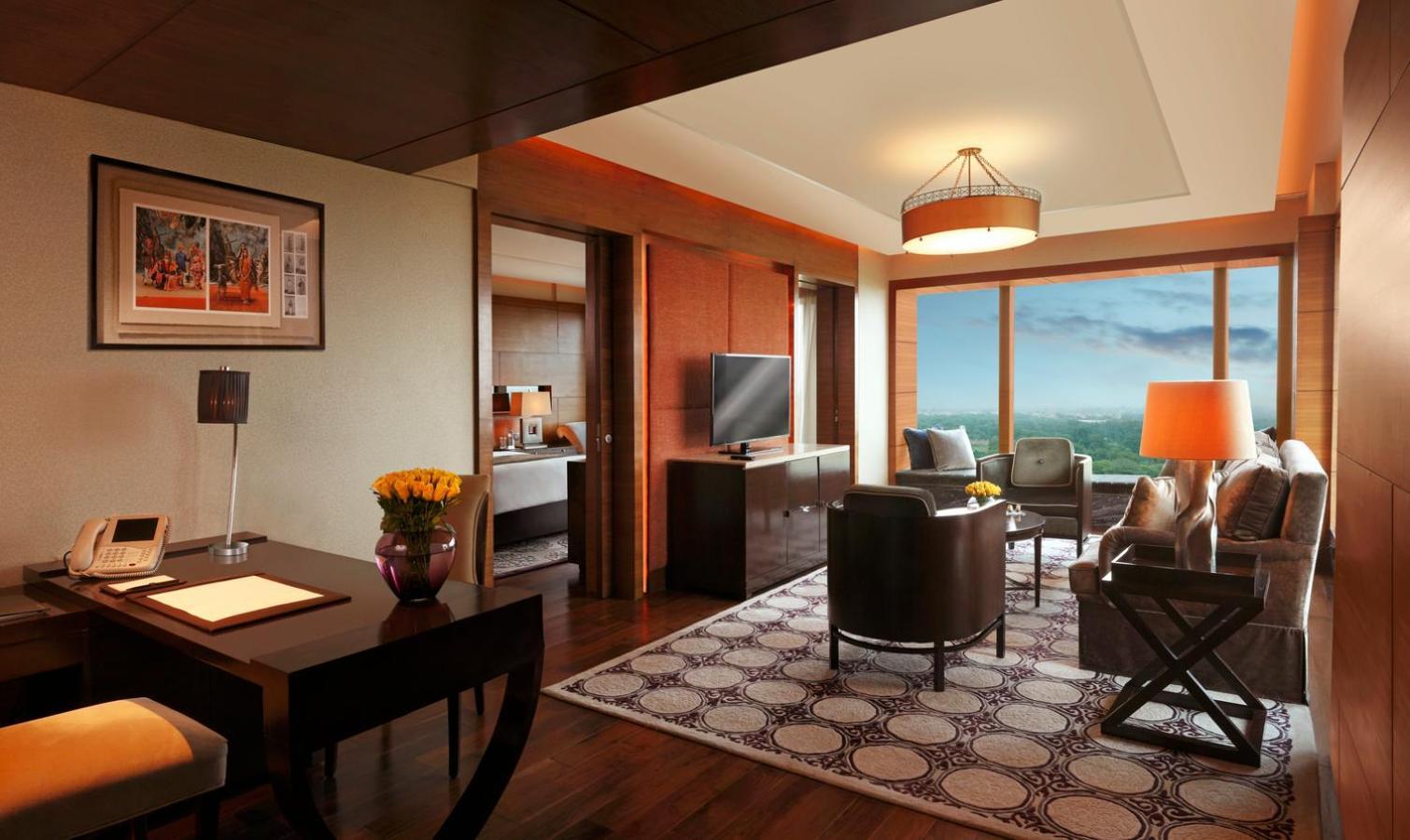 The Leela Ambience Gurugram Hotel & Residences - The Luxury Urban Sanctuary Гургаон Экстерьер фото