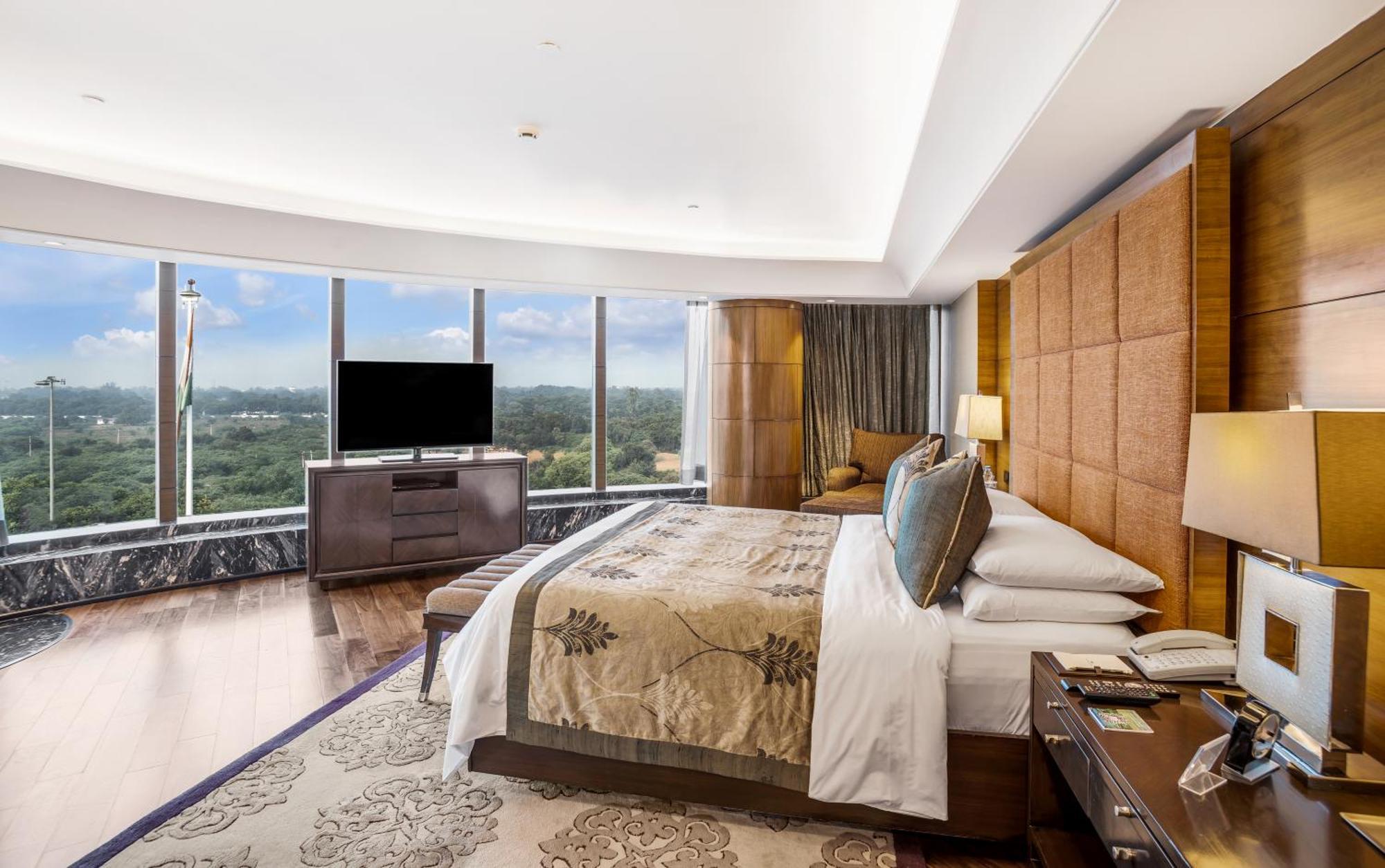 The Leela Ambience Gurugram Hotel & Residences - The Luxury Urban Sanctuary Гургаон Экстерьер фото